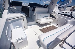 Yate Navegación Alquiler de yates Experiencia en el mar Viaje de lujo Playa Océano Agua cristalina Destino de playa Fin de semana en el mar Viaje económico Turismo costero  Aventura marina Excursión acuática Escapada de fin de semana Lujo asequible Destinos turísticos en la costa Experiencias de agua Navegando en el Caribe Vacaciones en el mar Mayan Travel Tours Renta de Yates en Cancun Excursiones en Yate Paseos en Barco Alquiler de Embarcaciones de Lujo Viajes en Yate Tours Marítimos en Cancun Yates Privados en Cancun Charters de Yates Alquiler de Barcos Flota de Yates Experiencias en Yate de Mayan Travel Tours Navegación de Lujo Tours Personalizados en Yate Aventuras Acuáticas en Cancun Yates de Lujo en Cancun Tours de Pesca en Yate Viajes de Snorkel en Yate Eventos Especiales en Yate Bodas en Yate Celebraciones en Barco Almuerzos y Cenas en Yate Tarifas de Alquiler de Yates Reserva de Yates Tarifas y Disponibilidad de Embarcaciones Fotos de Yates de Mayan Travel Tours Yate de Lujo con Tripulación Viajes Turísticos en Barco Opiniones de Clientes de Mayan Travel Tours Reseñas de Excursiones en Yate  Capitán, Marinero, Hielera, Hielos, Aguas, Refrescos, Cervezas, Snorkel, Dj, Dron, Fotografía, Video, Sky, Música, Luces Fiesta, Bar, Alimentos, Pesca, Decoración Temática