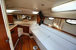 yate con sala Yate Navegación Alquiler de yates Experiencia en el mar Viaje de lujo Playa Océano Agua cristalina Destino de playa Fin de semana en el mar Viaje económico Turismo costero  Aventura marina Excursión acuática Escapada de fin de semana Lujo asequible Destinos turísticos en la costa Experiencias de agua Navegando en el Caribe Vacaciones en el mar Mayan Travel Tours Renta de Yates en Cancun Excursiones en Yate Paseos en Barco Alquiler de Embarcaciones de Lujo Viajes en Yate Tours Marítimos en Cancun Yates Privados en Cancun Charters de Yates Alquiler de Barcos Flota de Yates Experiencias en Yate de Mayan Travel Tours Navegación de Lujo Tours Personalizados en Yate Aventuras Acuáticas en Cancun Yates de Lujo en Cancun Tours de Pesca en Yate Viajes de Snorkel en Yate Eventos Especiales en Yate Bodas en Yate Celebraciones en Barco Almuerzos y Cenas en Yate Tarifas de Alquiler de Yates Reserva de Yates Tarifas y Disponibilidad de Embarcaciones Fotos de Yates de Mayan Travel Tours Yate de Lujo con Tripulación Viajes Turísticos en Barco Opiniones de Clientes de Mayan Travel Tours Reseñas de Excursiones en Yate  Capitán, Marinero, Hielera, Hielos, Aguas, Refrescos, Cervezas, Snorkel, Dj, Dron, Fotografía, Video, Sky, Música, Luces Fiesta, Bar, Alimentos, Pesca, Decoración Temática