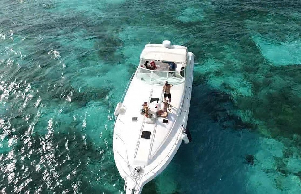 Shanna yate 15 pax 46 pies cancun yacht 15 passengers 46 45 ft foot cancun quintana roo zona hotelera
