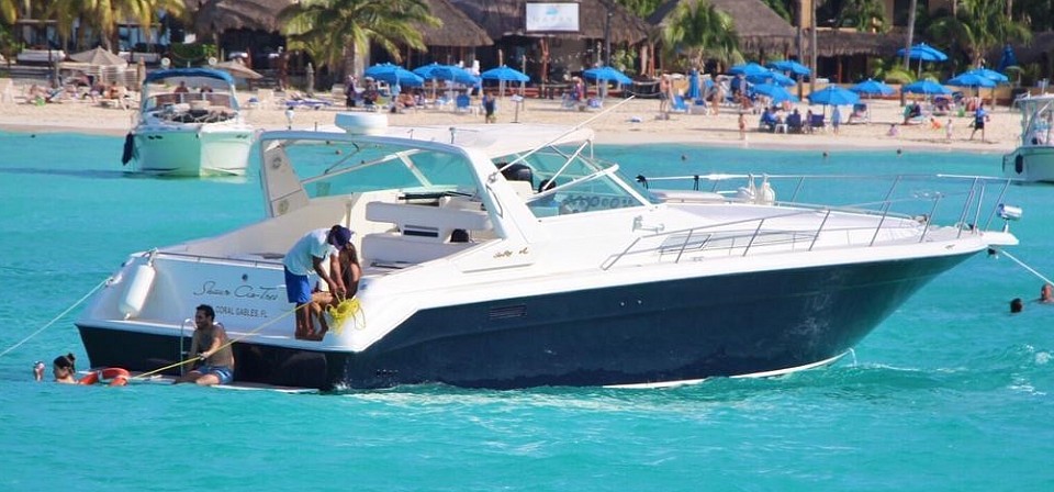 Shanna yate 15 pax 46 pies cancun yacht 15 passengers 46 45 ft foot cancun quintana roo zona hotelera