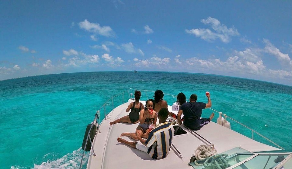 Shanna yate 15 pax 46 pies cancun yacht 15 passengers 46 45 ft foot cancun quintana roo zona hotelera