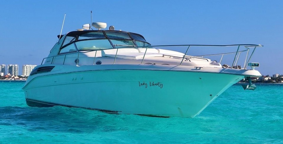 Lady liberty  yate 15 pax 46 pies cancun yacht 15 passengers 46 45 ft foot cancun quintana roo zona hotelera