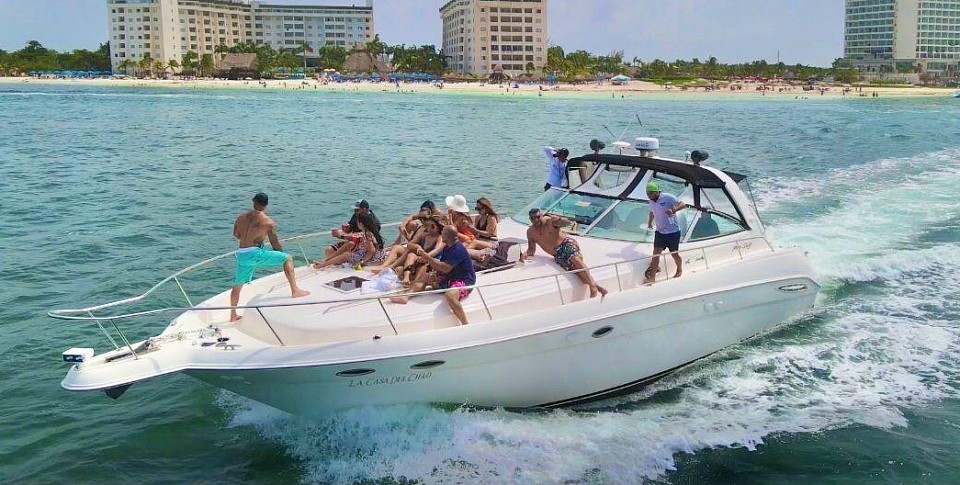 yate 15 pax 46 pies cancun yacht 15 passengers 46 45 ft foot cancun quintana roo zona hotelera La casa de cielo